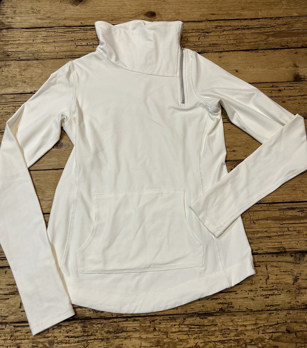 Jofit Women’s Size XS White Long Sleeve Fitness Shirt NWOT